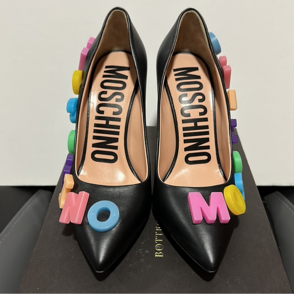 Auth Moschino Shoes